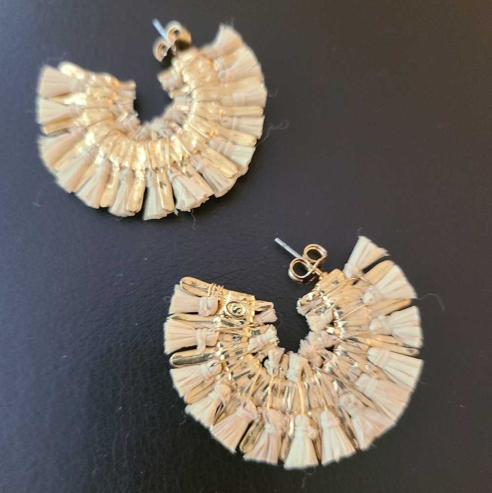 Sezane Earrings - Picture 3 of 4